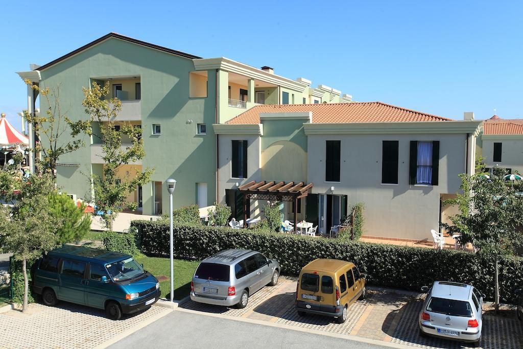 Farnie Lido Altanea Apartamento Caorle Exterior foto