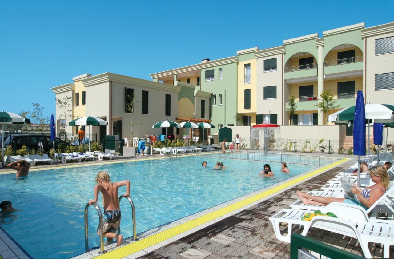 Farnie Lido Altanea Apartamento Caorle Exterior foto