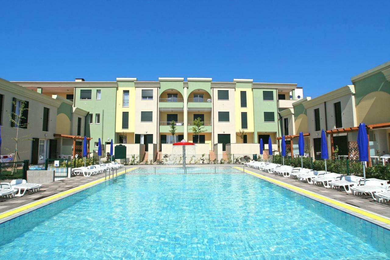 Farnie Lido Altanea Apartamento Caorle Exterior foto